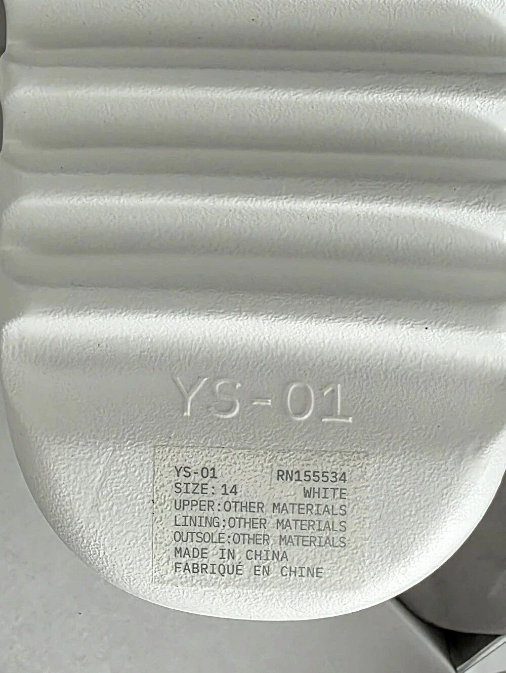 YEEZY YS-01 White Slide Authentic With New with Box In Hand size 14 Men's Rare